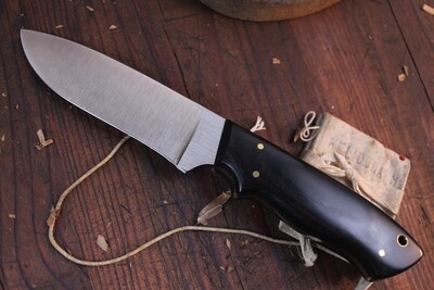 Post Knives 4.25" Large Drop Point Skinner / Dymondwood / Satin 154CM