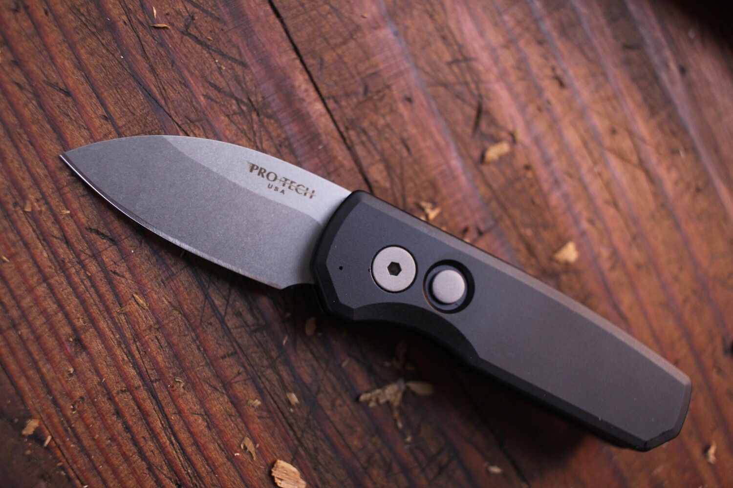 Pro-Tech Runt 5 2.96&quot; Automatic Knife / Black Aluminum / Stonewash 20CV