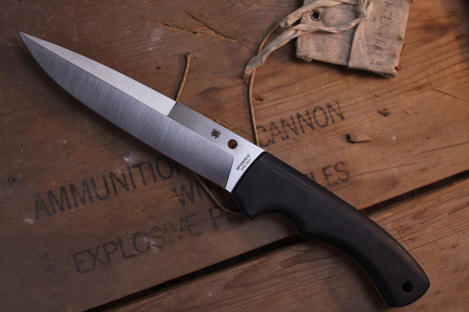 Spydero Sustain Pin 6.15&quot; Fixed Blade Knife, 20CV Steel / Black G10 / Brown Leather Sheath