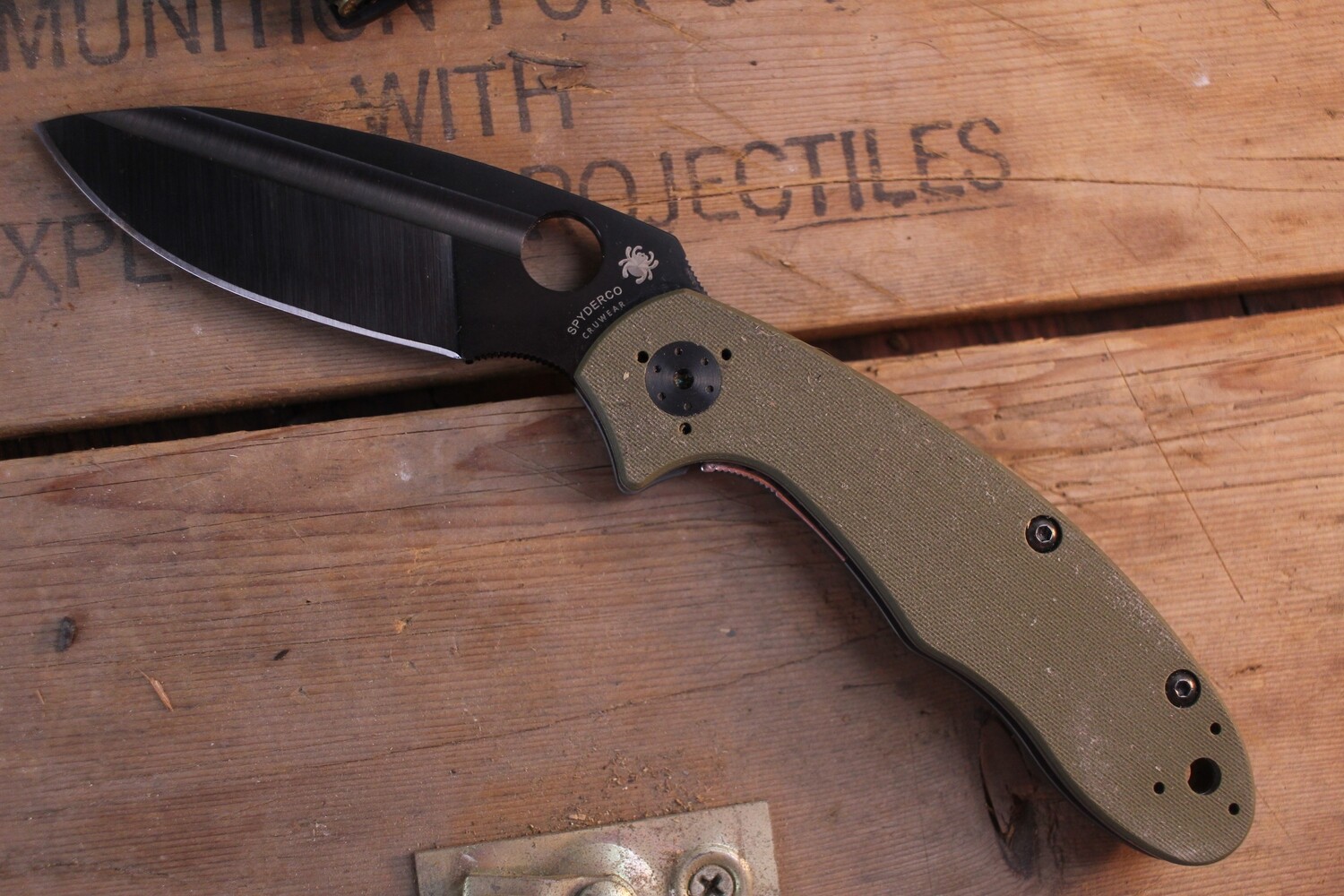 Spyderco Tuff 3.7&quot; Folding Knife / OD G10 / TiCn Black Cruwear ( Pre Owned )