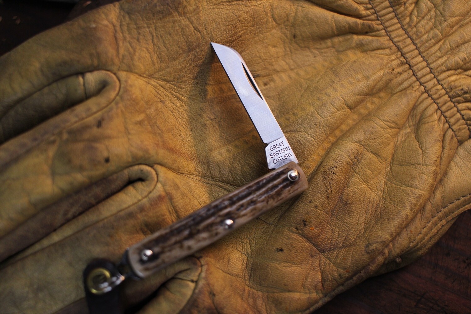 Great Eastern Cutlery Keychain 1.5" Folding Knife / Sambar Stag / Satin ( Pre Owned )