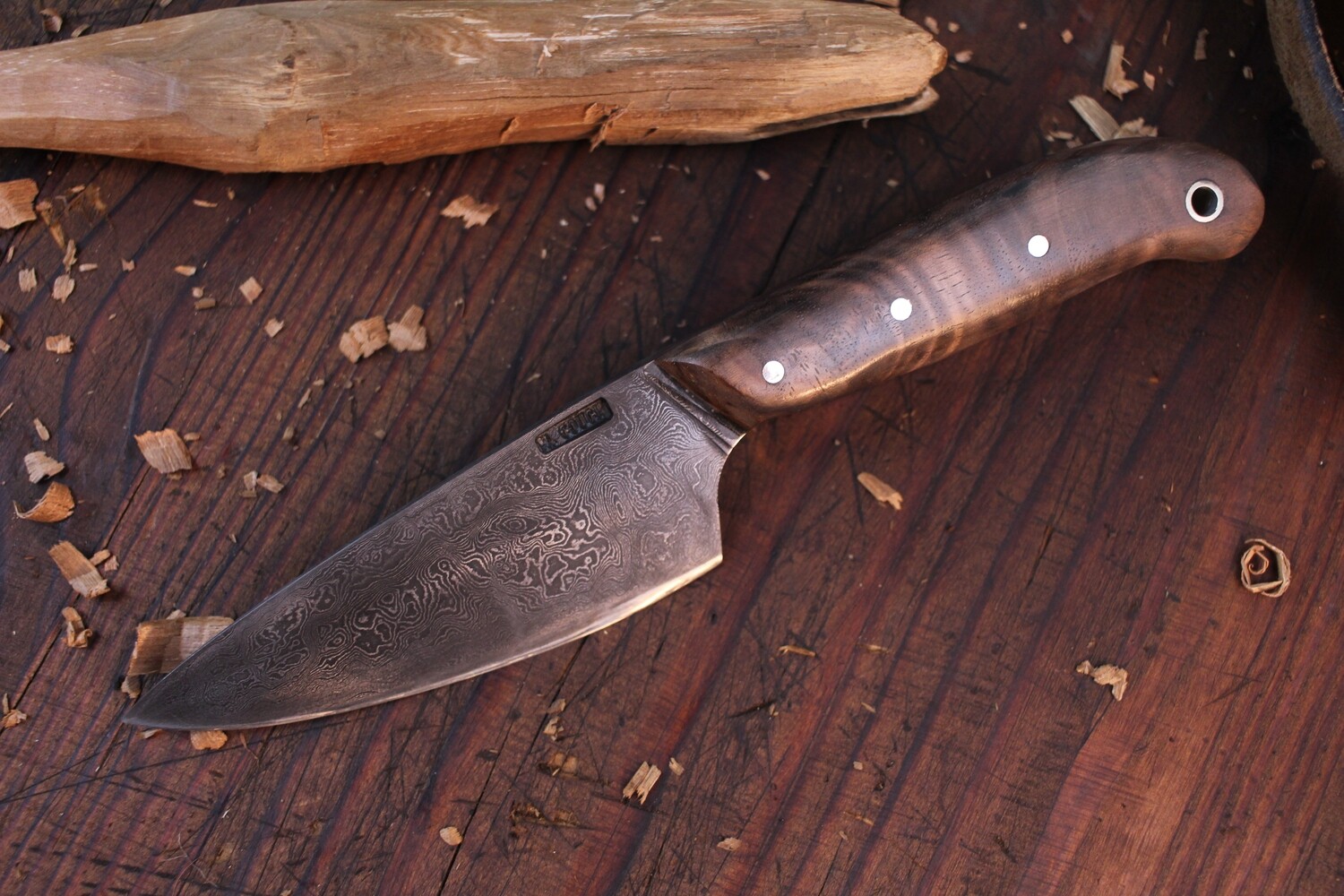 Mark Couch Camp Knife 3.5&quot; Fixed Blade / Walnut / Alaskan Damascus