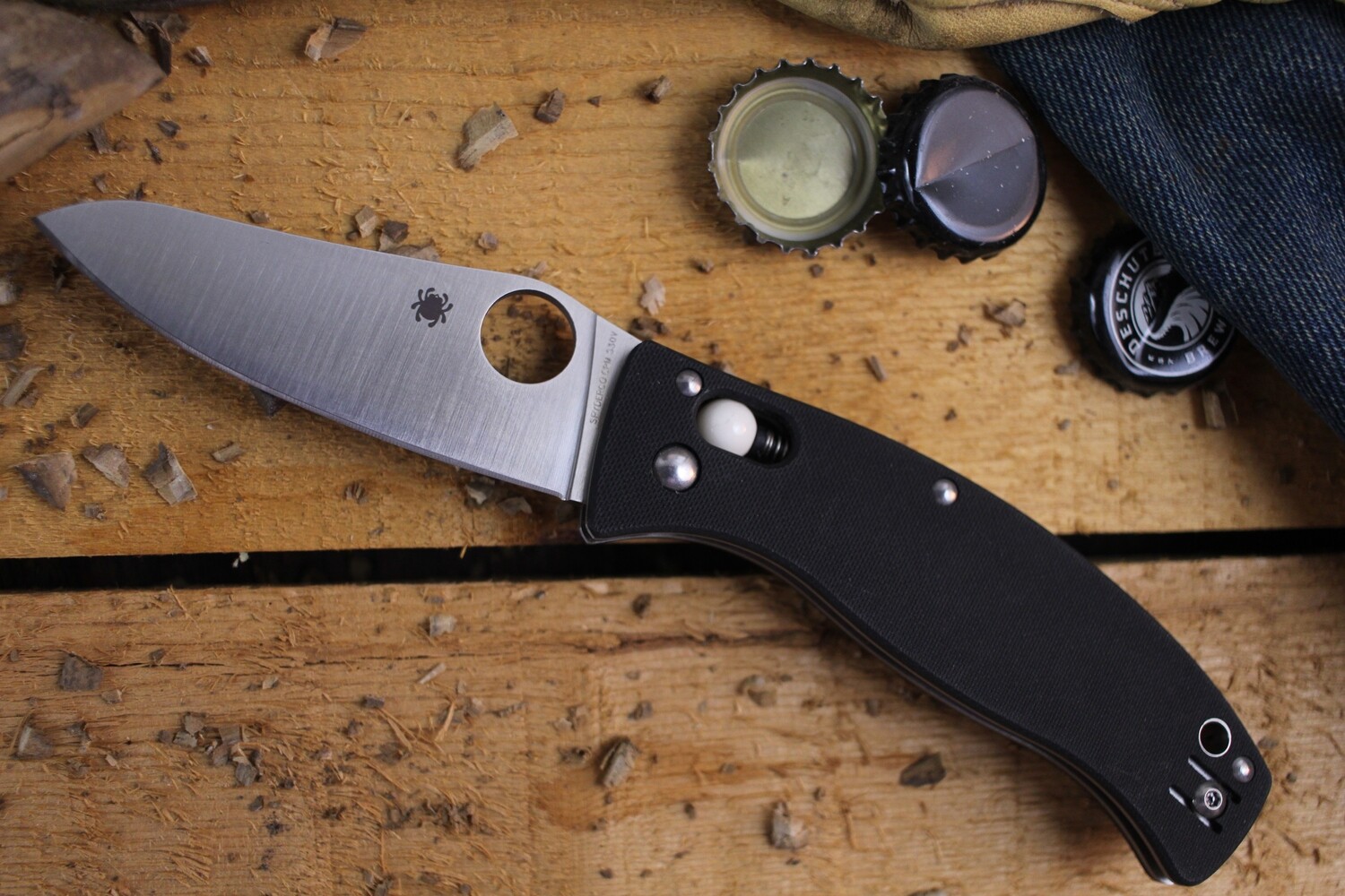 Spyderco D&#39;Allara 3.4&quot; Ball Bearing Folding Knife, CPM-S30V / Black G10 (No Box)