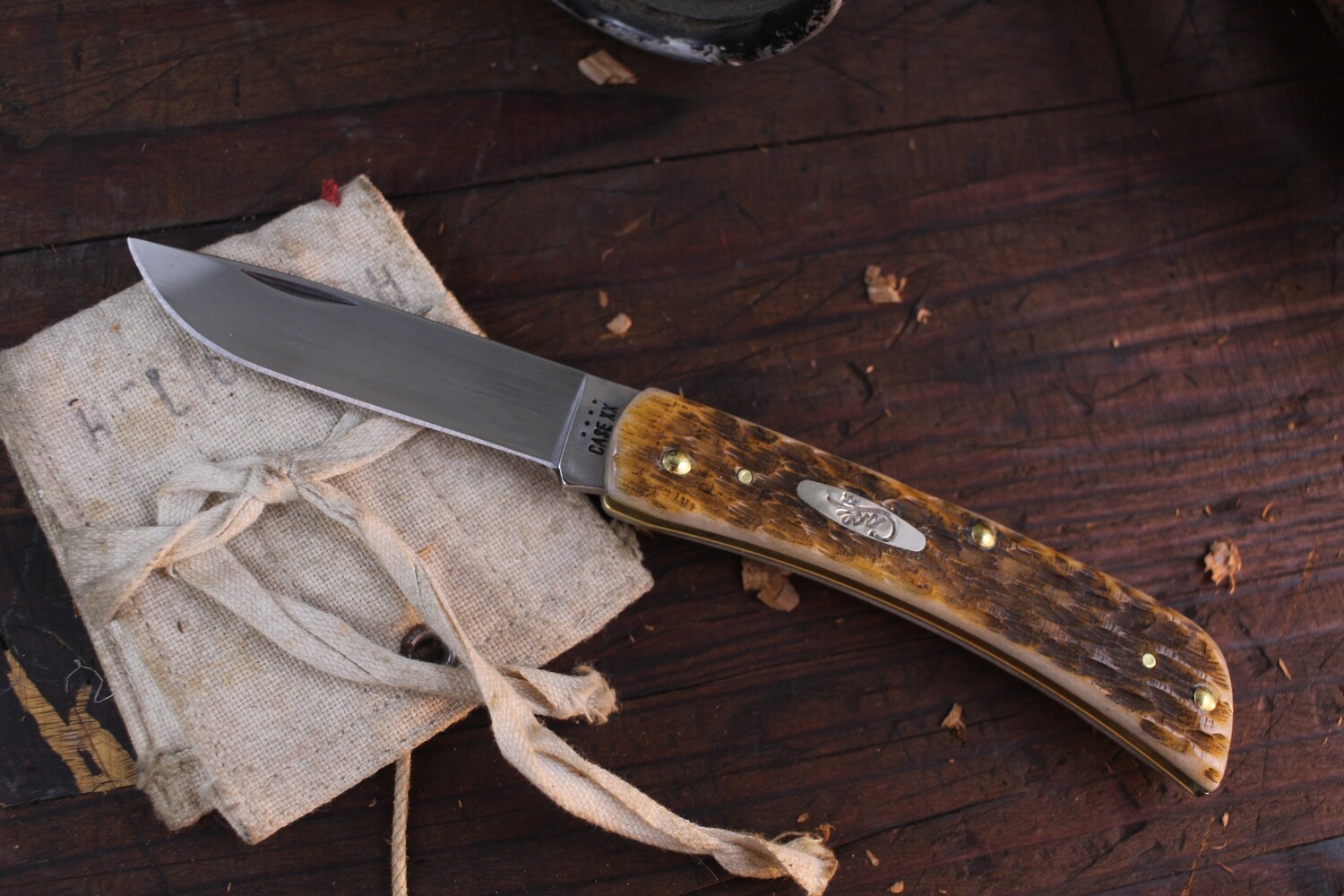 Case SOD Buster Jr 6137CV 3.63&quot; / Amber Peachseed Jigged Bone / Carbon Steel