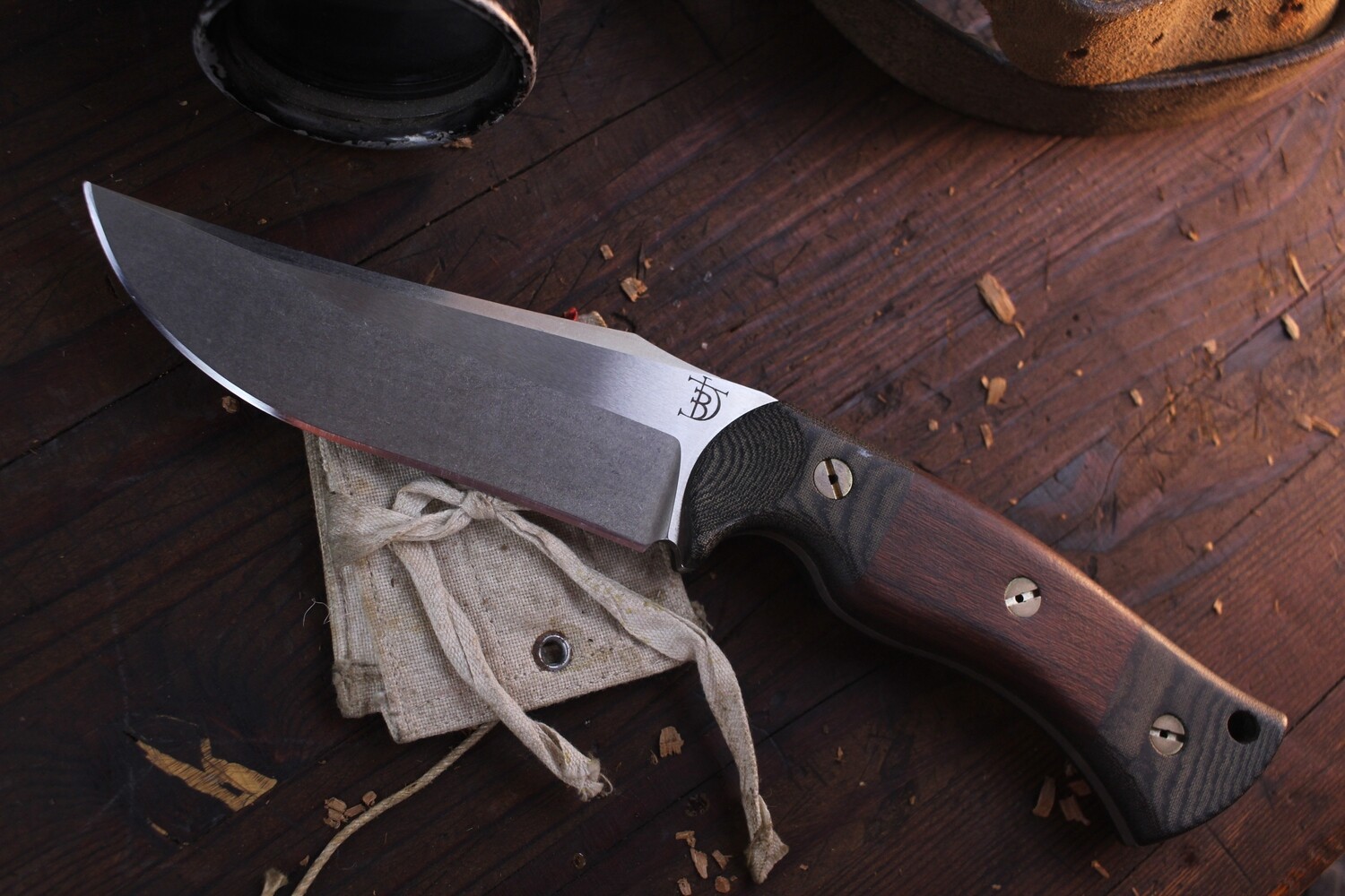 Dark Timber 1911 Elite 4.875&quot; Fixed Blade Knife / Desert Ironwood &amp; Micarta / Satin 3V ( Pre Owned )