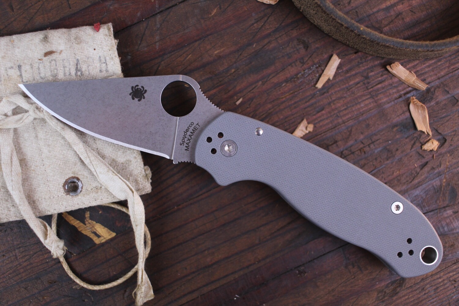 Spyderco Para 3 3&quot; Compression Lock Knife / Grey G10 / Maxamet