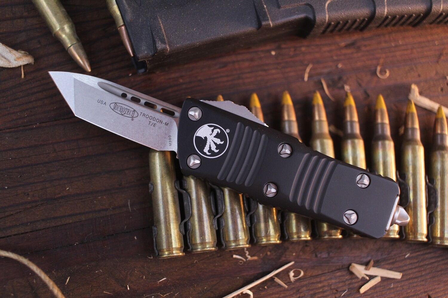 Microtech Mini Troodon 1.98&quot; OTF Automatic Knife / Black / Stonewashed Tanto