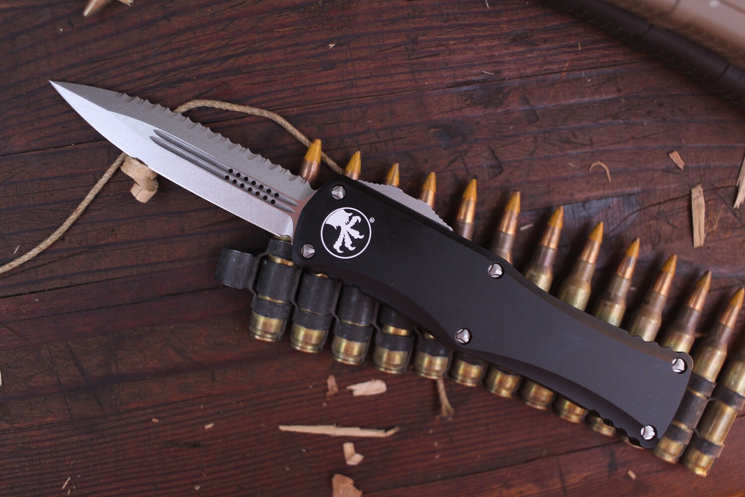 Microtech Hera 3&quot; D/E OTF Automatic / Black Aluminum / Stonewash Serrated