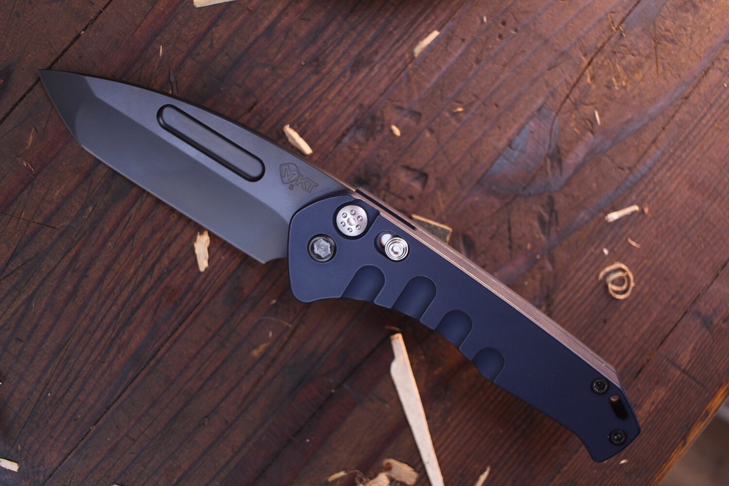 Medford Knife and Tool (MKT) Praetorian Swift 3.3&quot; Plunge Lock Auto / Blue Aluminum / Black PVD S35VN