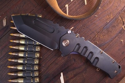 Medford Knife and Tool (MKT) Praetorian T 3.75" Framelock Folder / Black PVD & Violet Anodized Titanium / Black PVD 3V