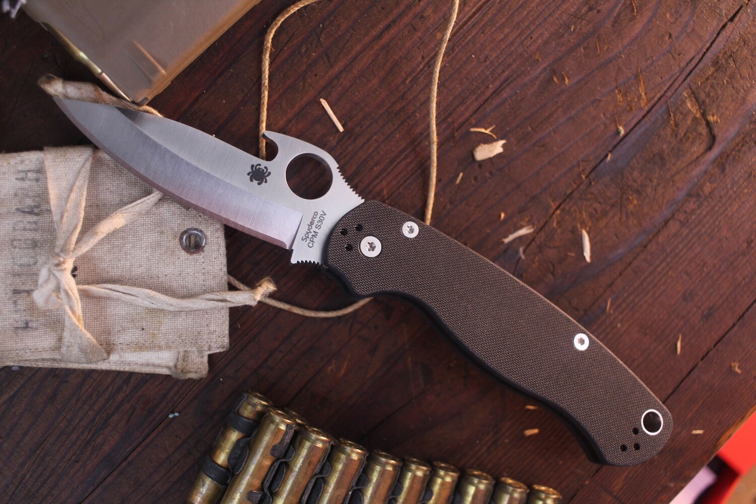 Spyderco BladeOps Exclusive Paramilitary 2  3.45&quot; Emerson Wave Hook Folder / Black G-10 / Satin S30V (Pre Owned )