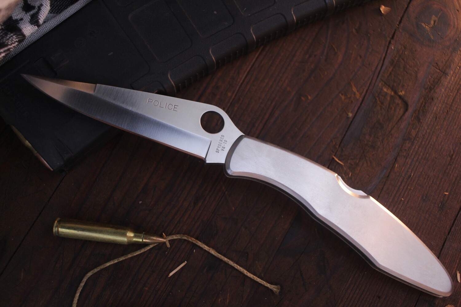 Spyderco Police 4.125&quot; Folding Knife, Stainless Steel / Satin VG-10 ( Pre Owned )