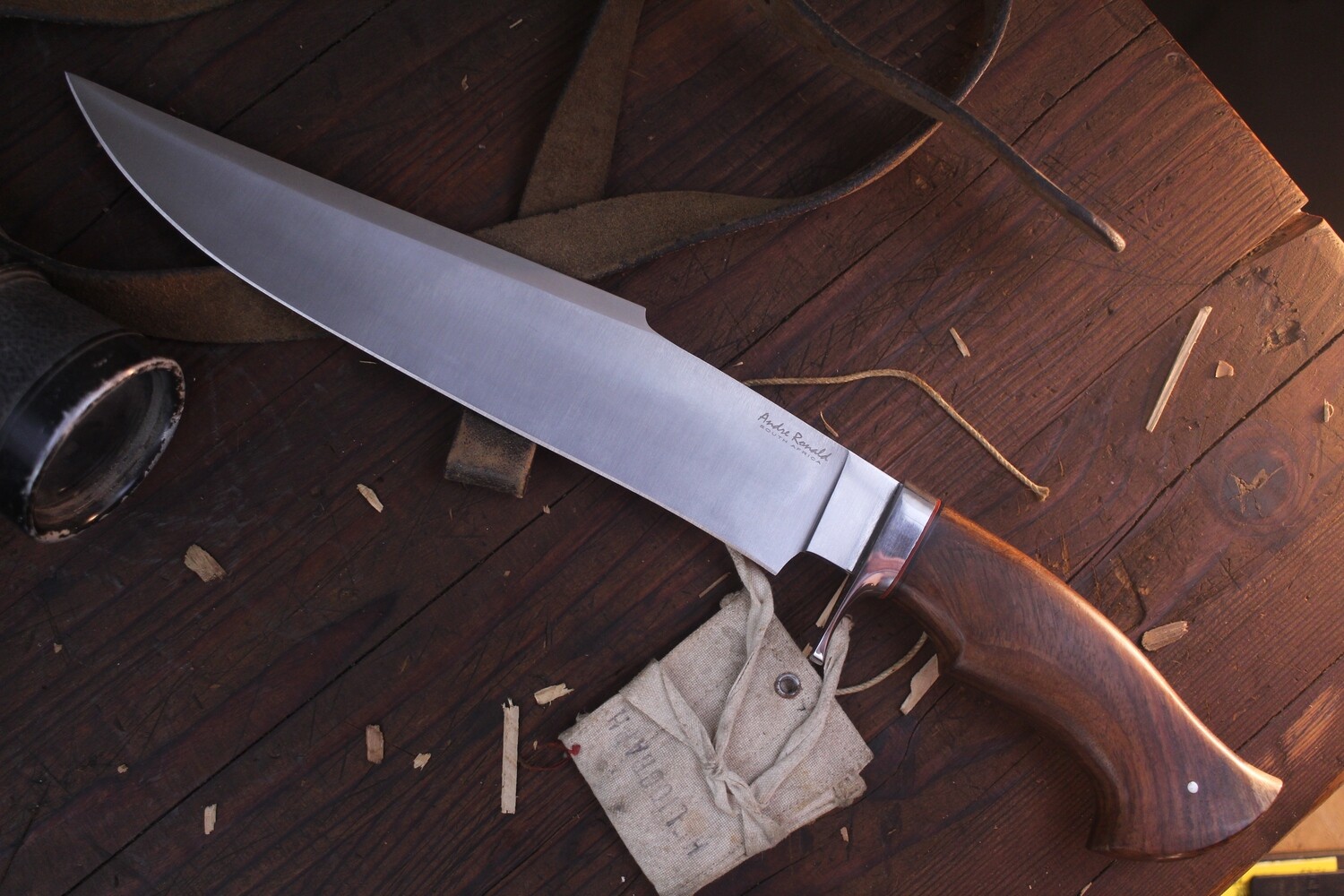 Andre Ronald Harpoon Bowie 11&quot; Fixed Blade / Walnut / Satin D2 