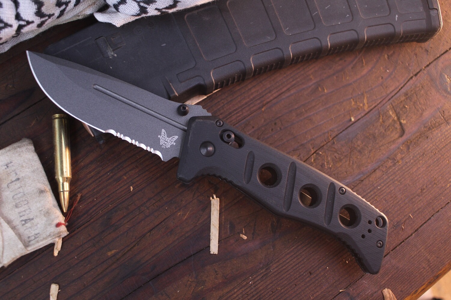 Benchmade Adamas 3.82&quot; Axis Lock Knife / Black G10 / Tungsten Cerakote Cruwear / Partially Serrated