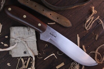 Highlands Forge 7" Fixed Blade Hunter / Ironwood / Satin Forged 1095 Highlands Forge 7" Fixed Blade Hunter / Ironwood / Satin Forged 1095