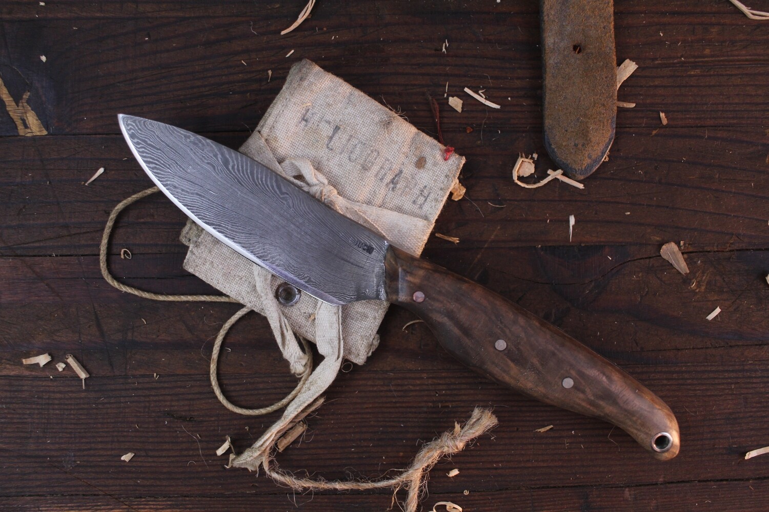 Mark Couch 3.5&quot; Drop Point Fixed Blade / Walnut / Alaska Forged Damascus