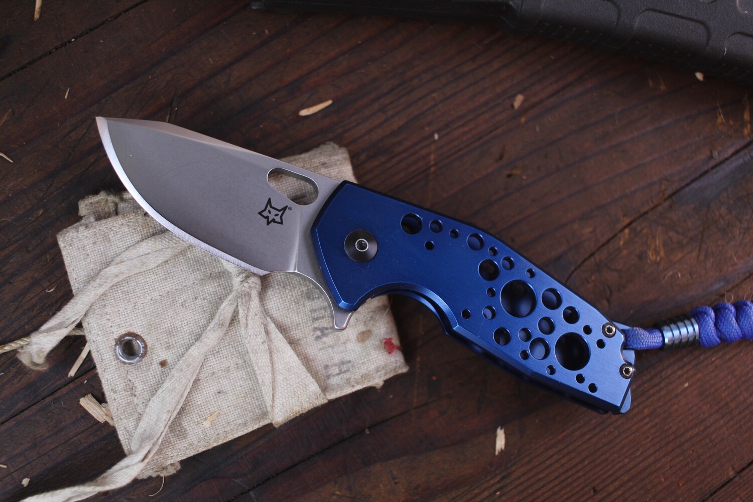 Fox Knives Vox Suru 2.25" Folding Knife / Blue Aluminum / Satin M390 ( Pre Owned )
