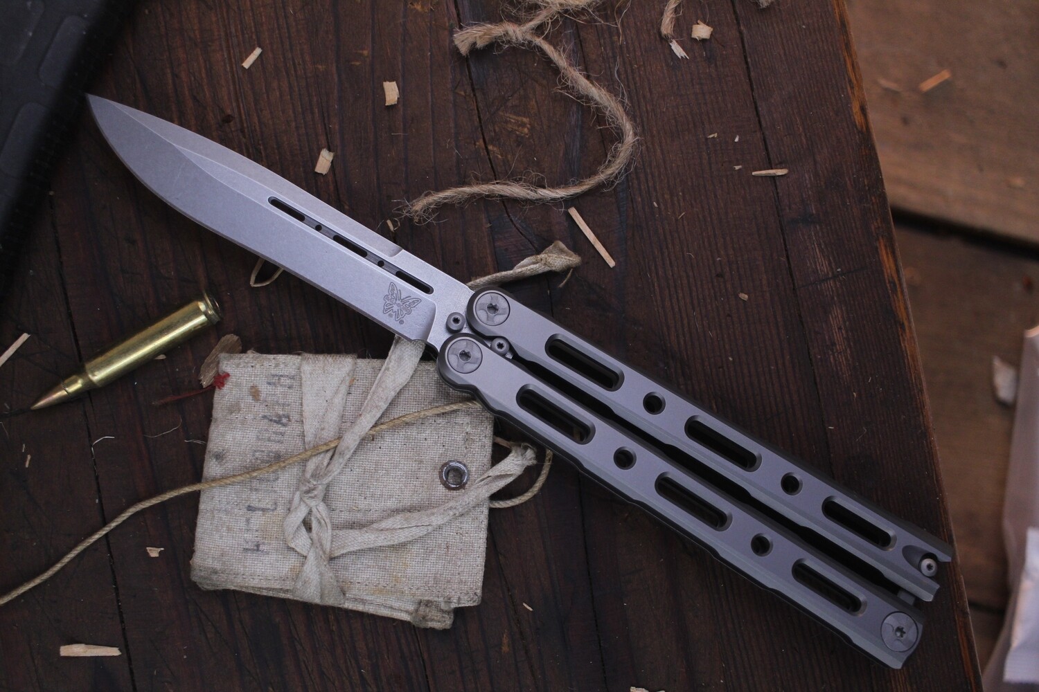 Benchmade 85 BaliSong 4.40&quot; Butterfly Knife / Titanium / Satin / Stainless Steel ( Pre Owned )