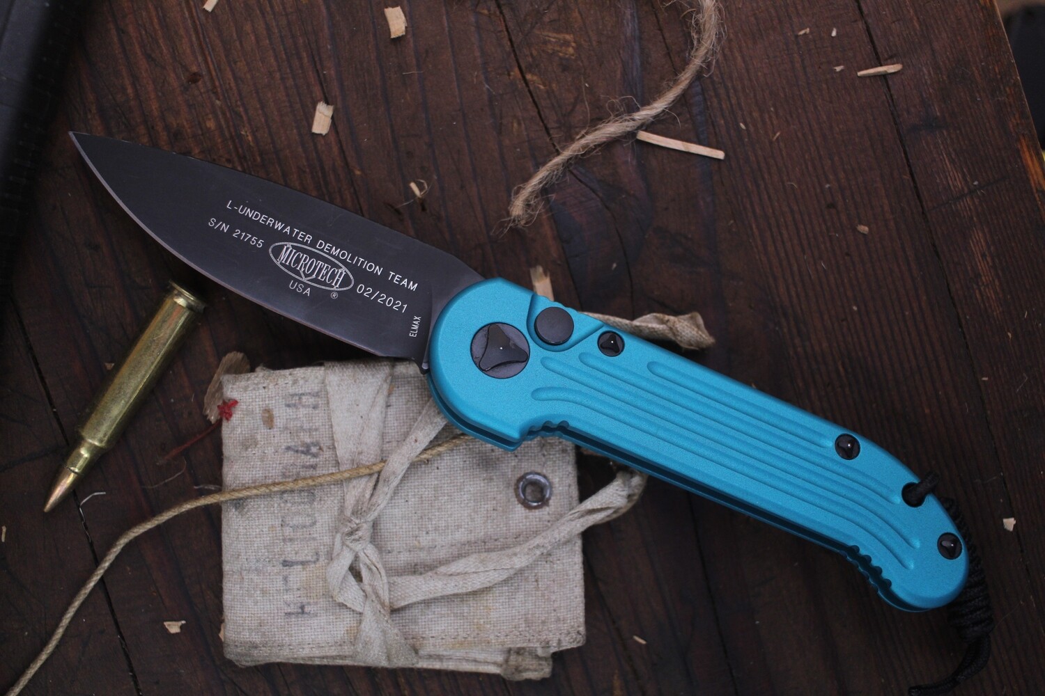 Microtech L.U.D.T. 3.375&quot; Auto Folder / Turquoise  Aluminum / Black M390 ( Pre Owned )