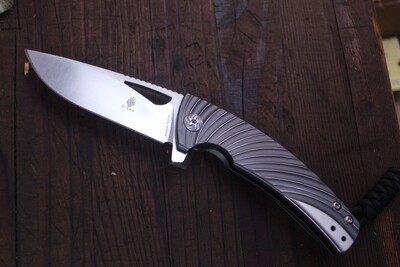 Kizer Kyre 3.5&quot; Framelock Flipper / Machined Titanium / Satin S35VN ( Pre Owned )