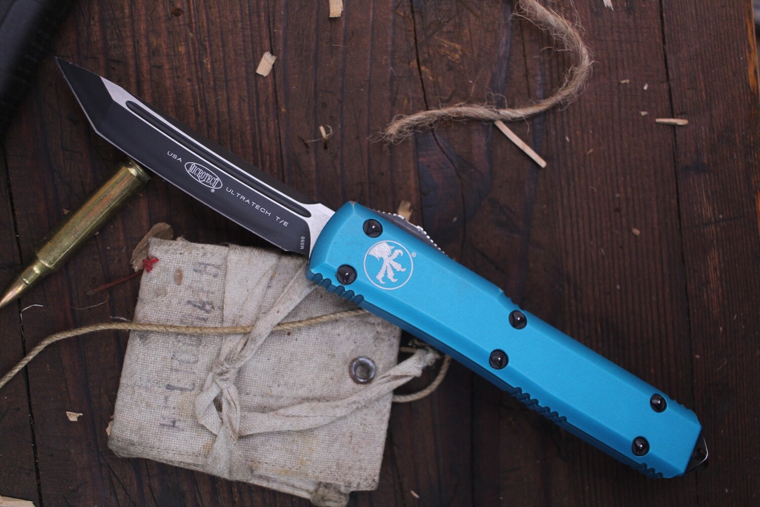 Microtech Ultratech Tanto T/E 3.4&quot; OTF Automatic Knife / Turquoise Aluminum / Black M390 ( Pre Owned