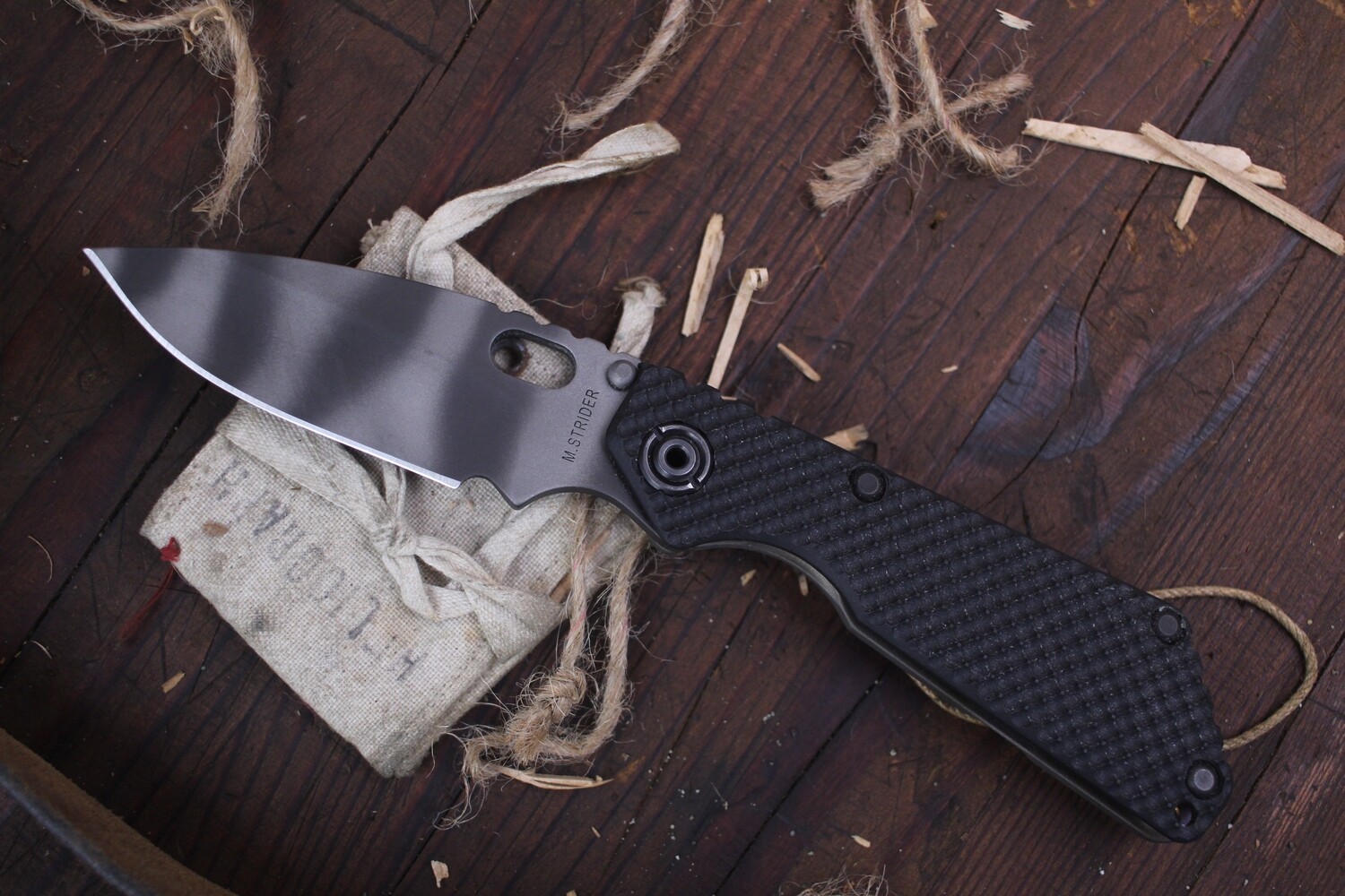 Strider SNG 3.5&quot; Folding Knife / Grey Gunner Grip &amp; Flamed Ti / Tiger Stripe CPM-154 ( Pre Owned )