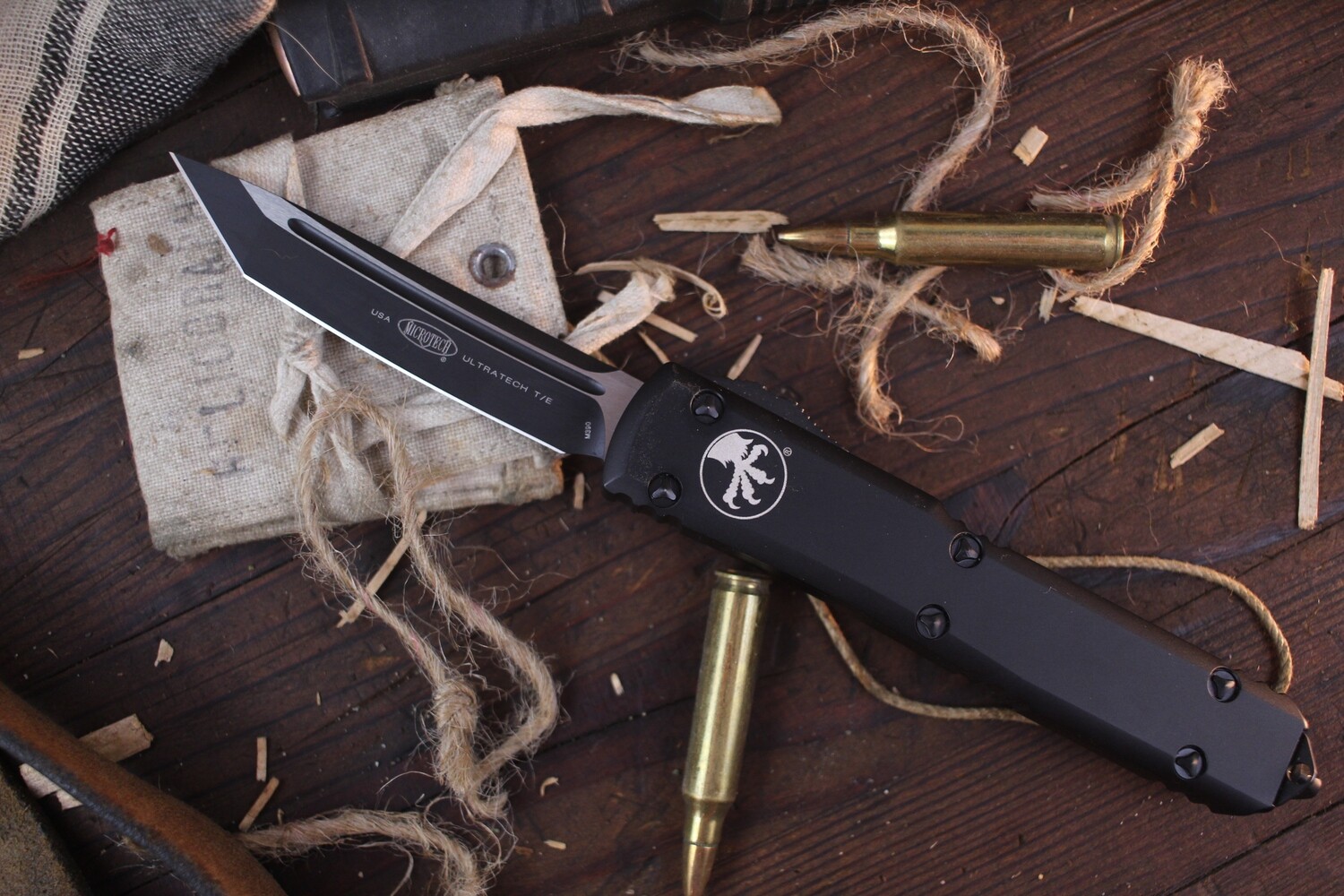 Microtech Ultratech T/E 3.4&quot; OTF Automatic Knife / Black Aluminum / Black ( Pre Owned )