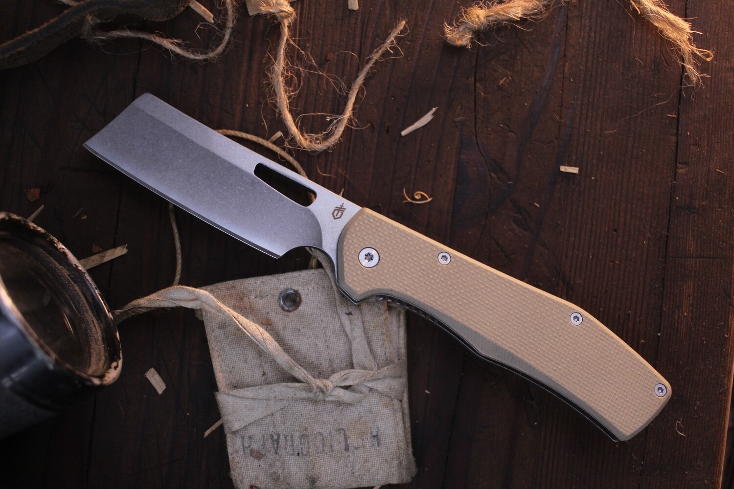 Gerber FlatIron 3.8&quot; Cleaver Lockback Folder / Tan G-10 &amp; Stonewashed Stainless Frame / Stonewashed Stainless