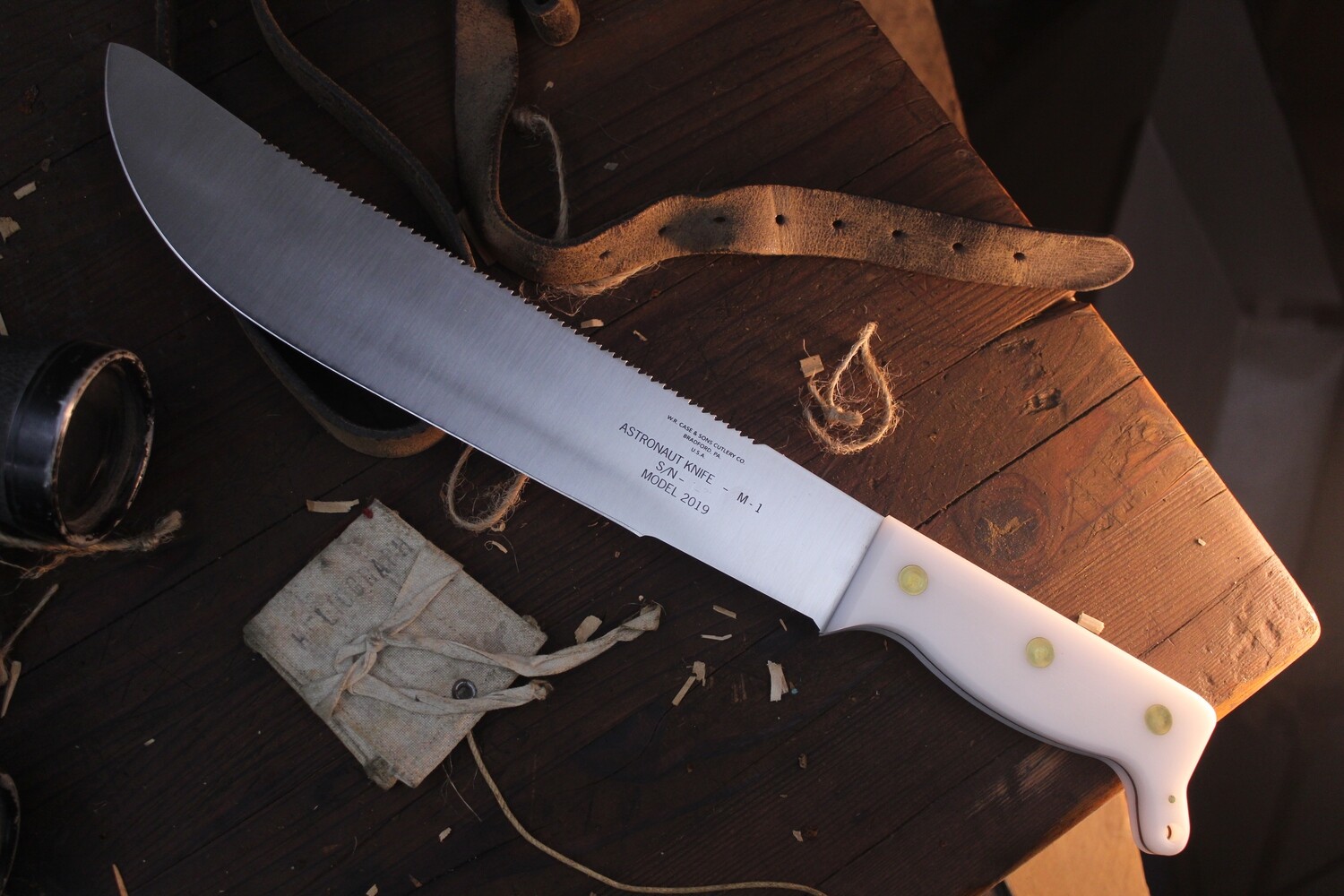 Case Astronaut M-1 11.6&quot; Survival Machete / White Polymer / Satin Tru-Sharp Stainless ( Discontinued )