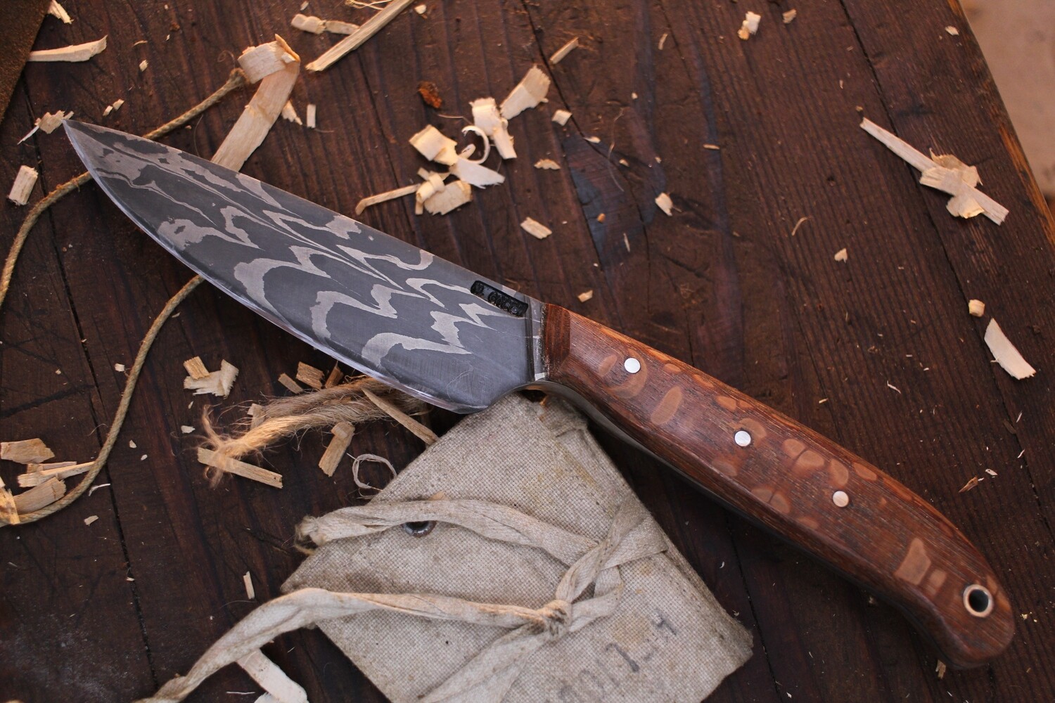 Mark Couch Customs 4.5&quot; Drop Point Hunter / Lacewood / Alaskan Forged MAGMA Damascus