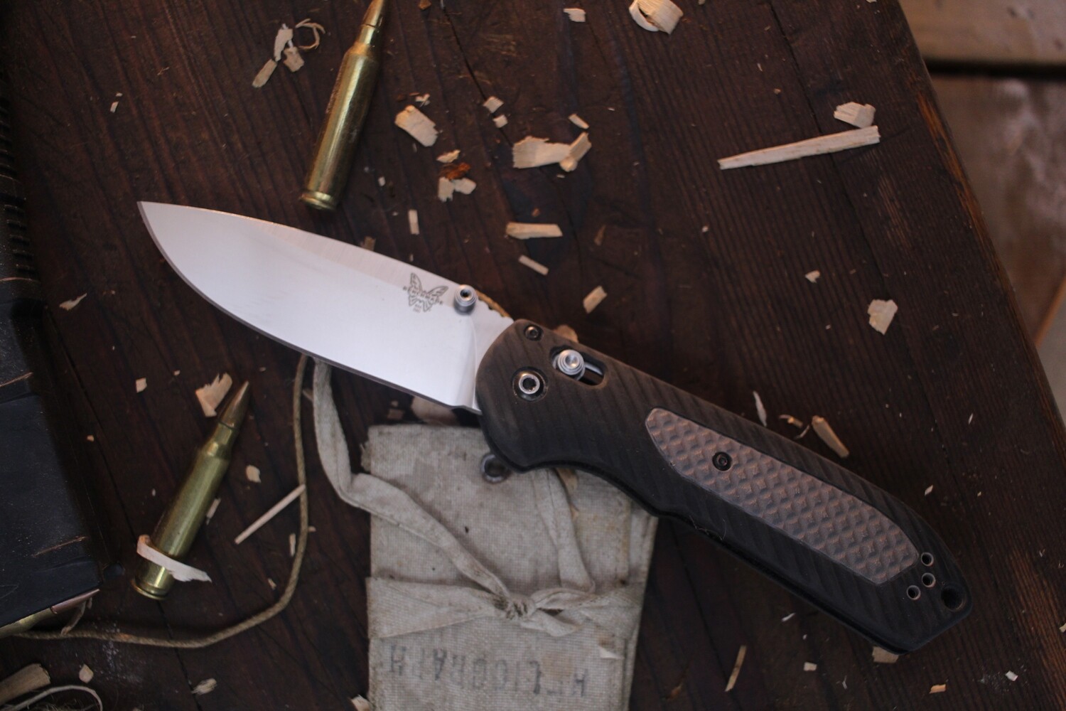 Benchmade Freek 3.6&quot; AXIS Lock Folder  / Black-Gray Rubber / Satin S30V ( Pre Owned )