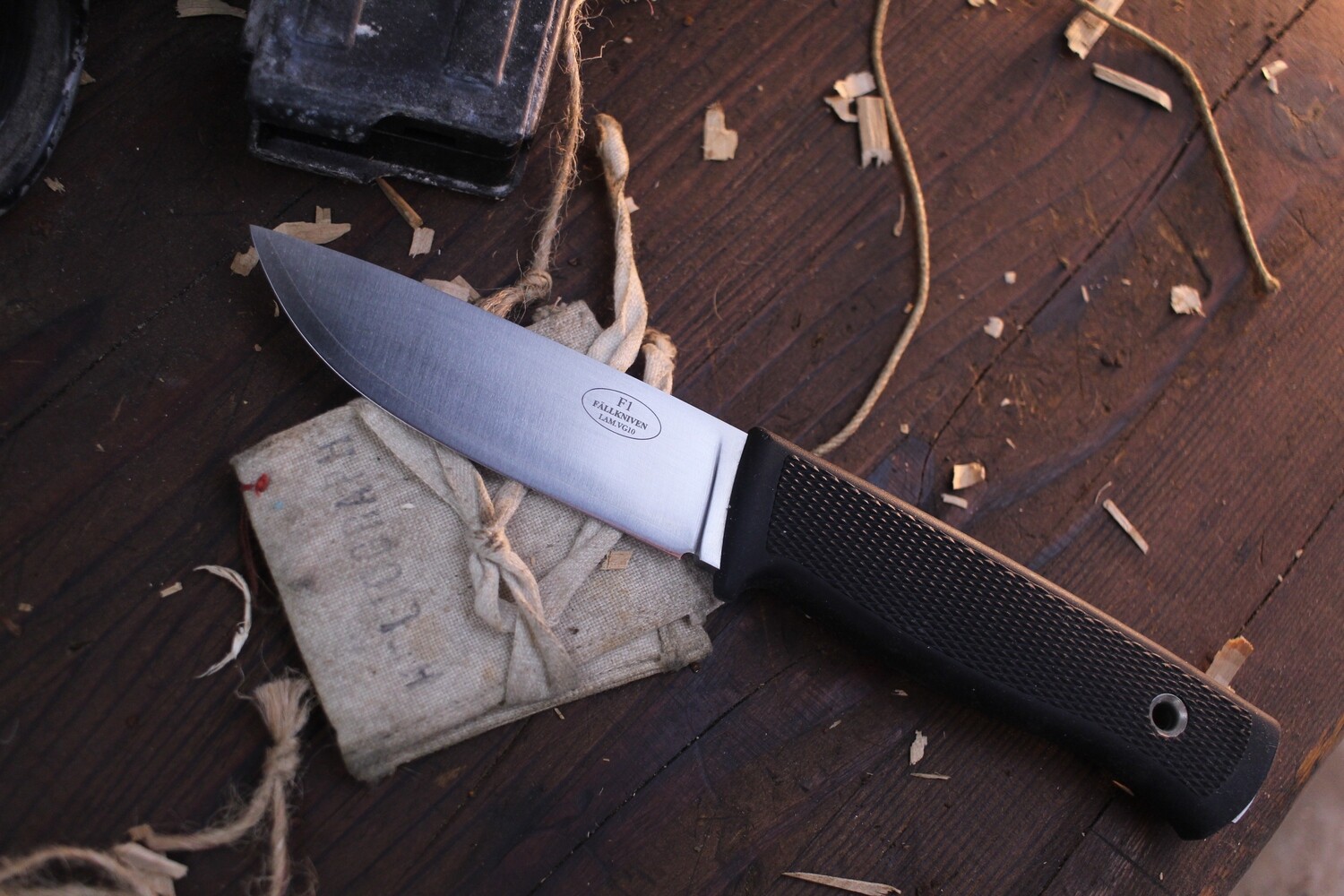 Fallkniven F1 3.8&quot; Fixed Blade Knife / Black Zytel / Satin VG10 ( Pre Owned )
