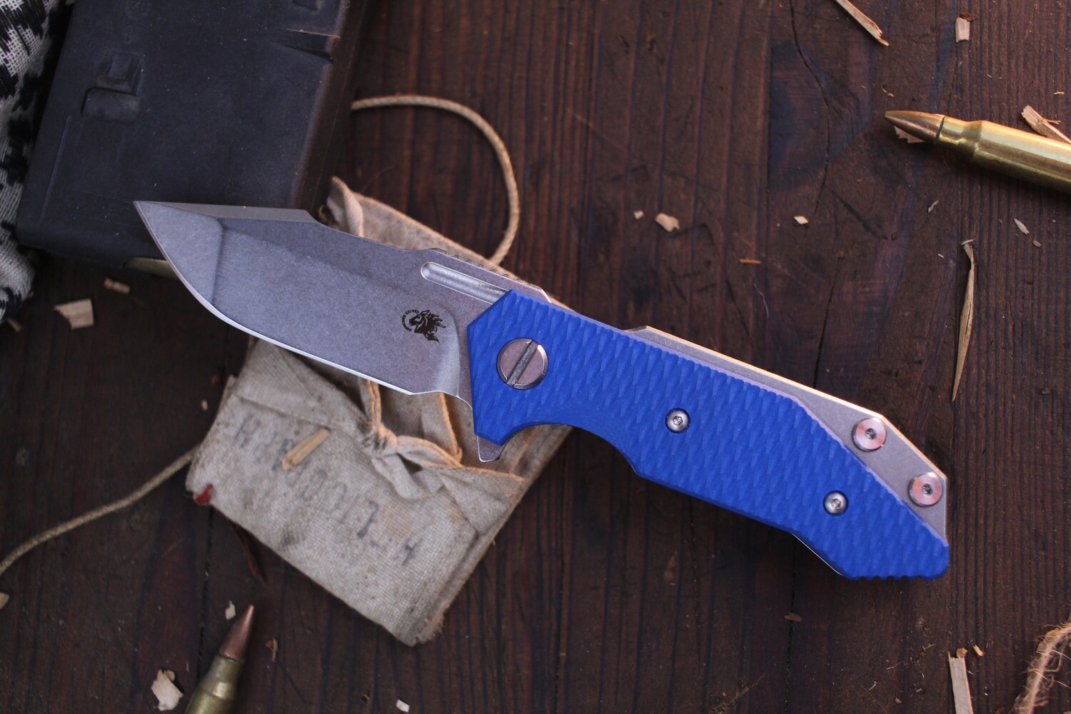 Hinderer Halftrack 2.75&quot; Framelock Flipper / Blue G-10 &amp; Titanium / Stonewashed Spanto S45VN ( Pre Owned )