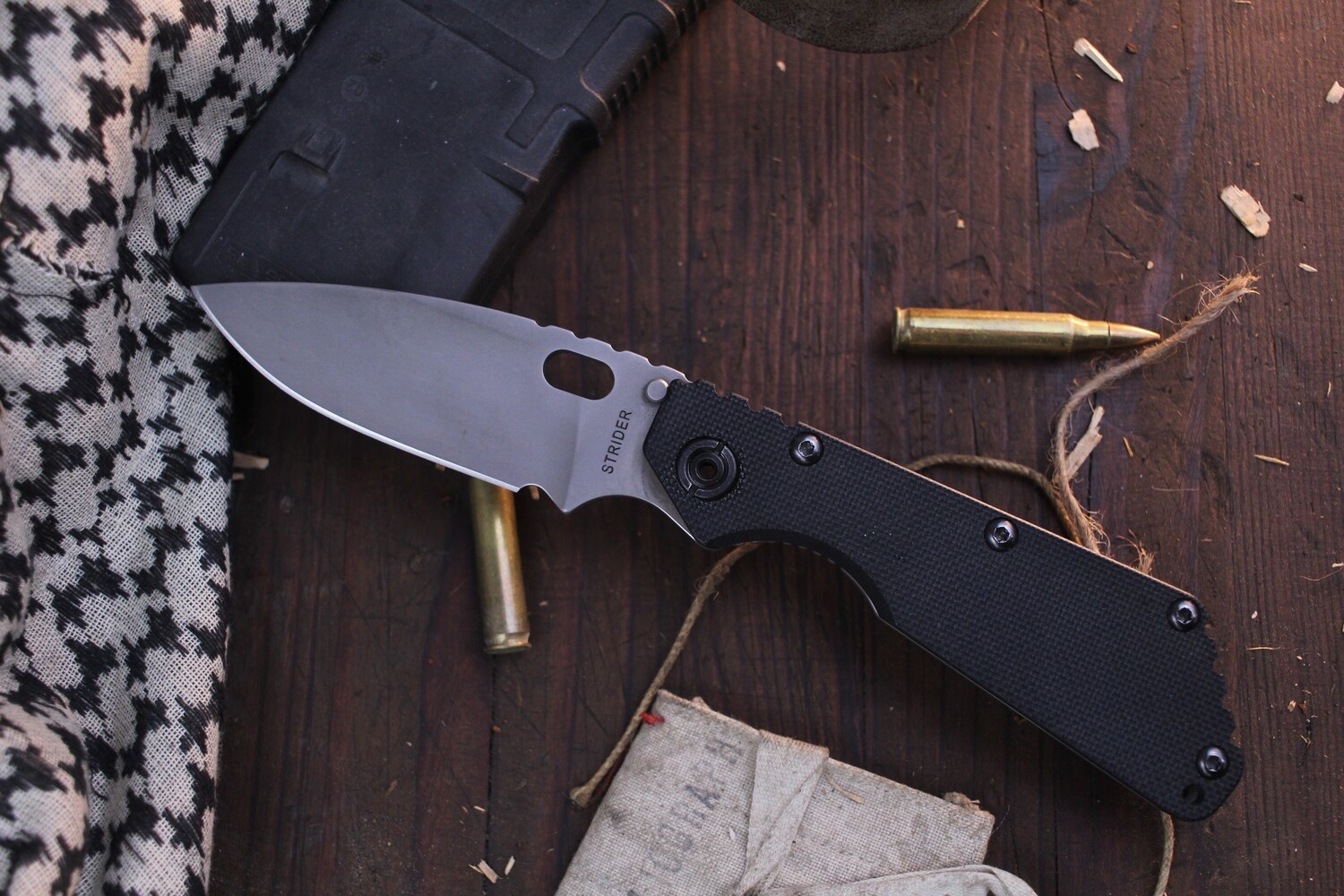 Strider SMF NSN 3.875&quot; Folding Knife / Black G10 &amp; Titanium / Bead Blasted S30V ( Pre Owned )