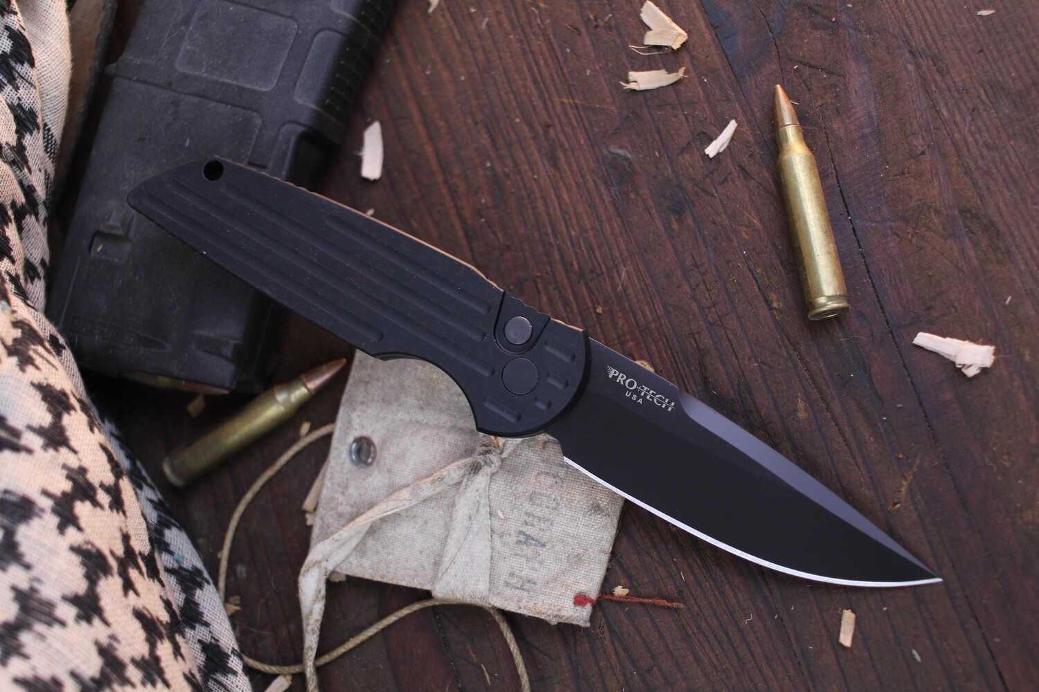 Pro-Tech TR-3 SWAT Left Hand 3.5&quot; Buttonlock Automatic Folder / Grooved Black Aluminum / Black 154CM