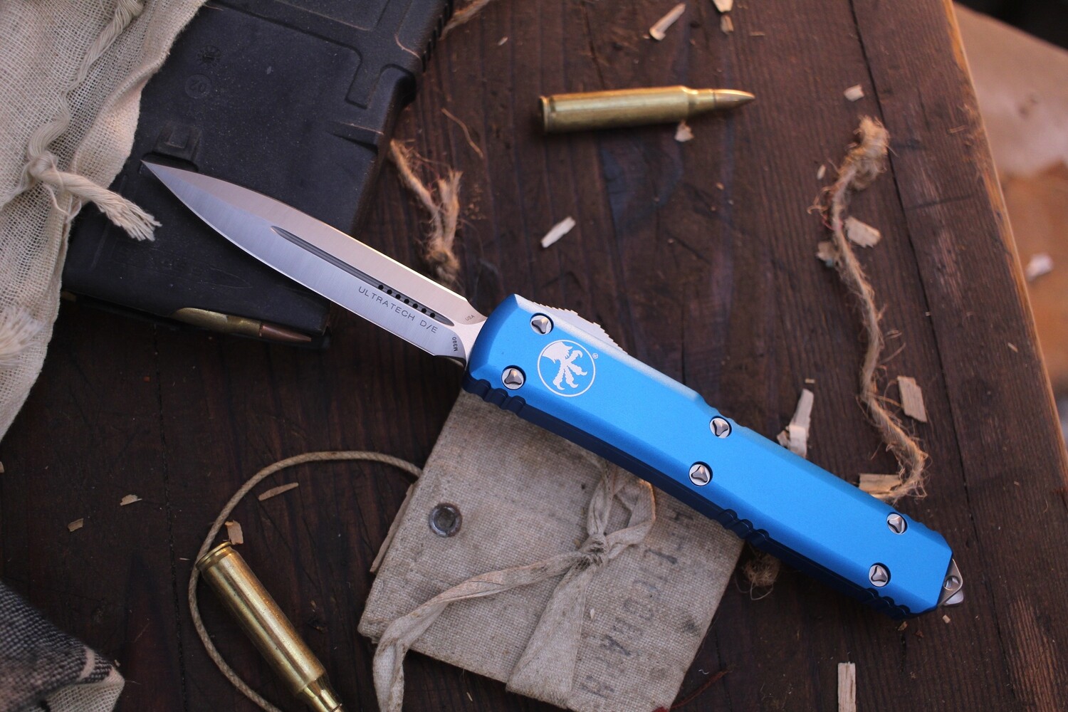 Microtech Ultratech D/E 3.4&quot; OTF Automatic / Blue Aluminum / Satin