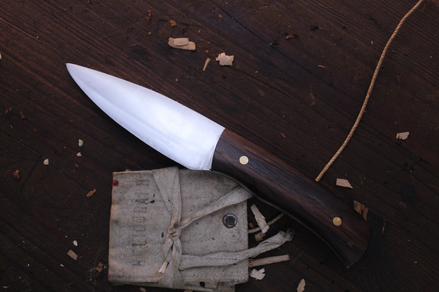 Forge 33 4” Clip Point Fixed Blade / Desert Ironwood / Forged Convex Ground 80CRV2