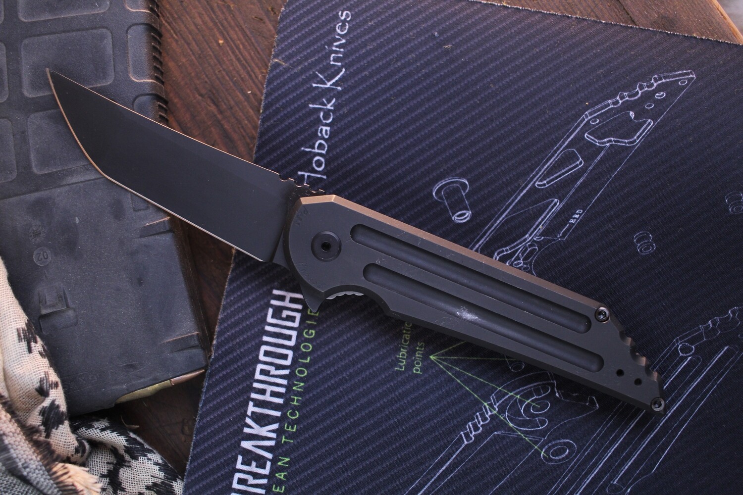 Hoback Knives Kwaiback 3.75&quot; Framelock Flipper / Black Titanium / Black Nitro V ( Pre Owned )