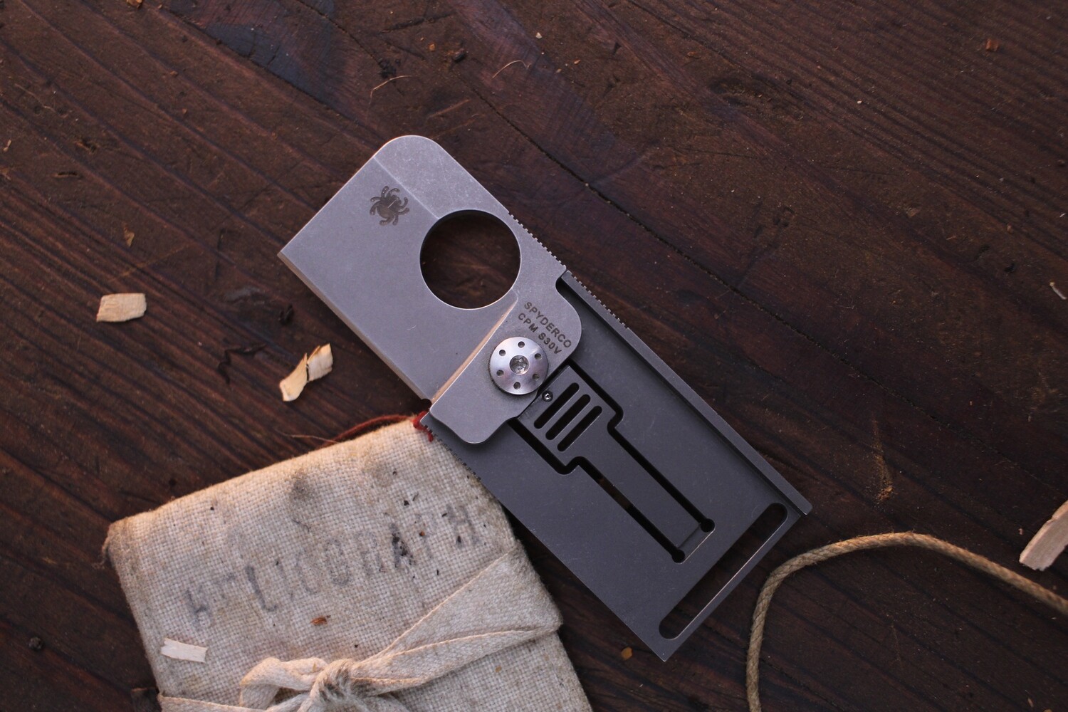 Spyderco Squarehead Dog Tag 1.3&quot; Folding Knife / Titanium / S30V ( Pre Owned )