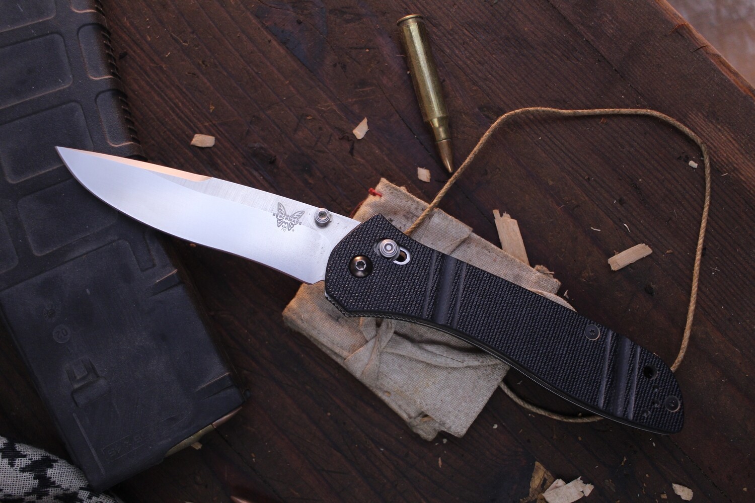 Benchmade 710 4&quot; Folding Knife / Black G10 / Satin D2 ( Pre Owned )