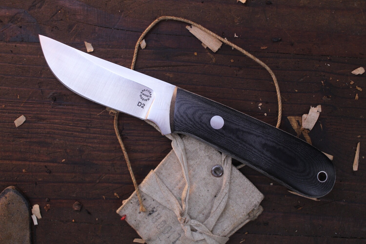 Dozier K-17 White River 3.25&quot; Skinner  / Black Micarta / Satin D2