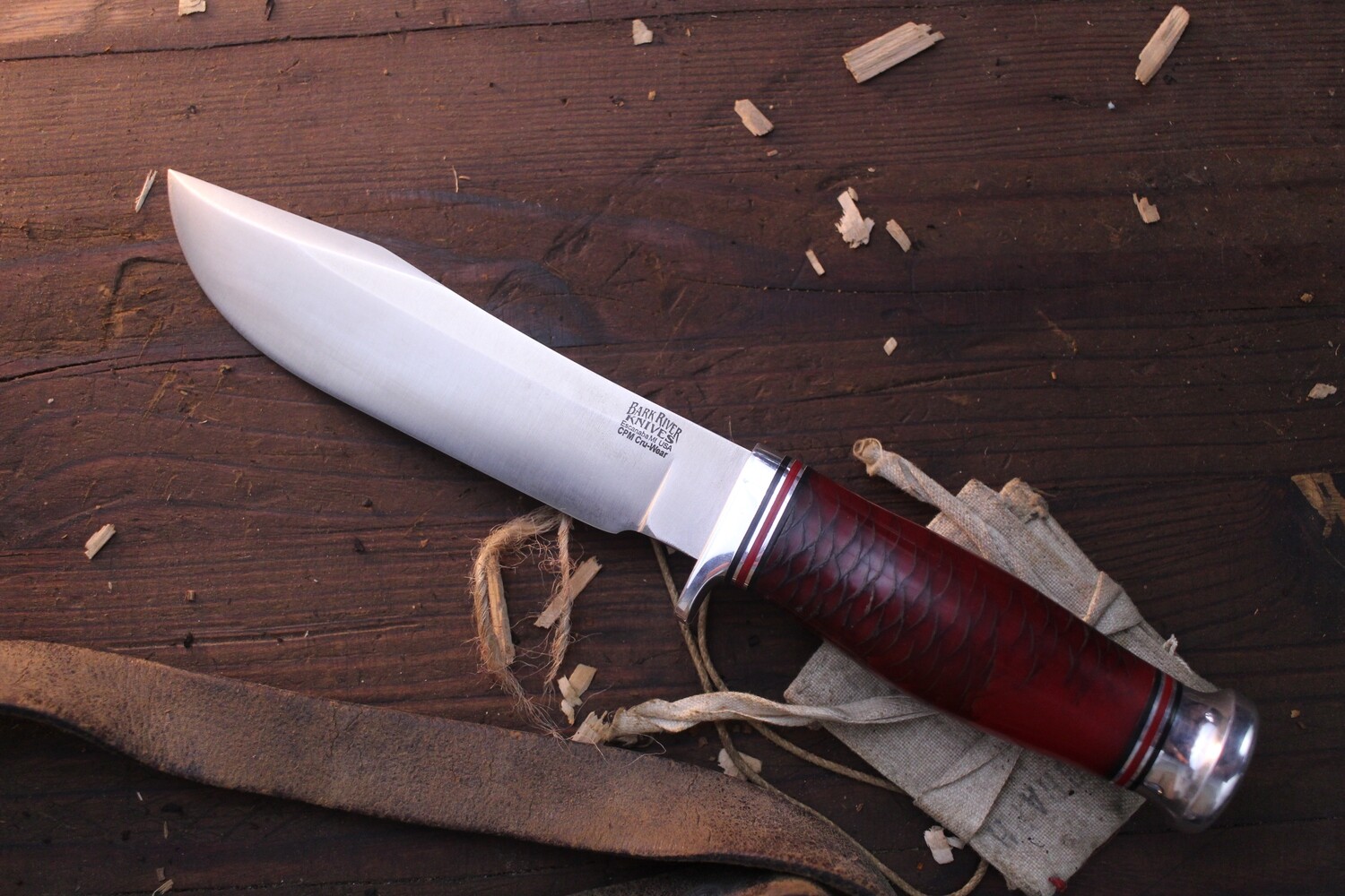 Bark River Special 5.875&quot; Hunting Knife / Red Pinecone / Stain CPM-CruWear ( Pre Owned )