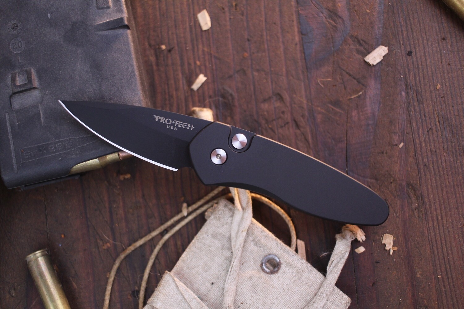 Pro-Tech Sprint 2” Auto Buttonlock Folder / Black Aluminum / Black DLC S35VN