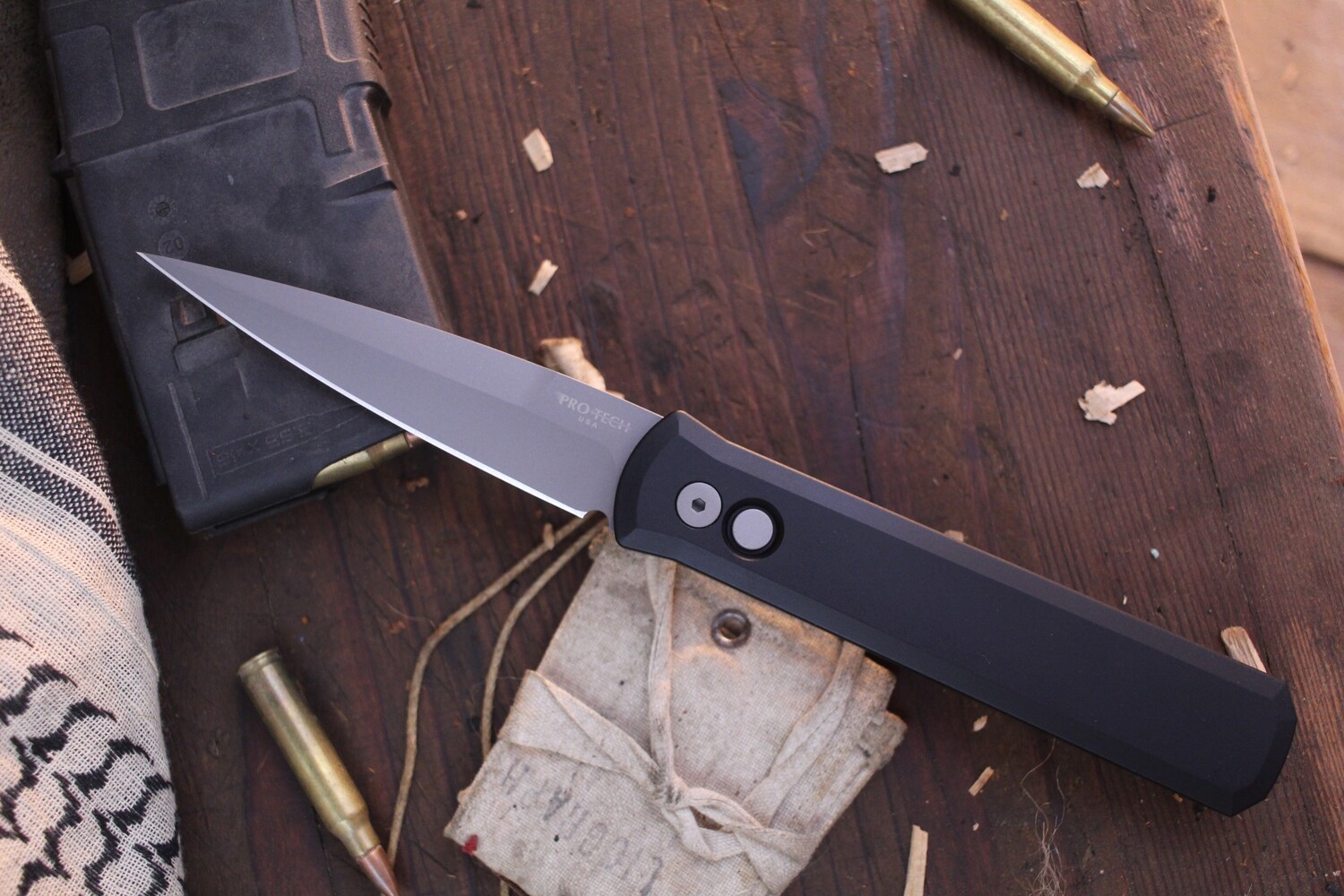 Pro-Tech Godfather 4” Auto Buttonlock Folder / Black Aluminum / Bead Blasted 154CM