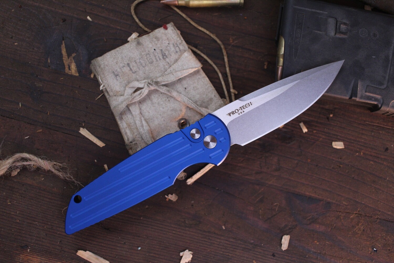 Pro-Tech TR-3 Left Hand 3.5” Auto Buttonlock Folder / Blue Contoured Aluminum / Satin 154CM