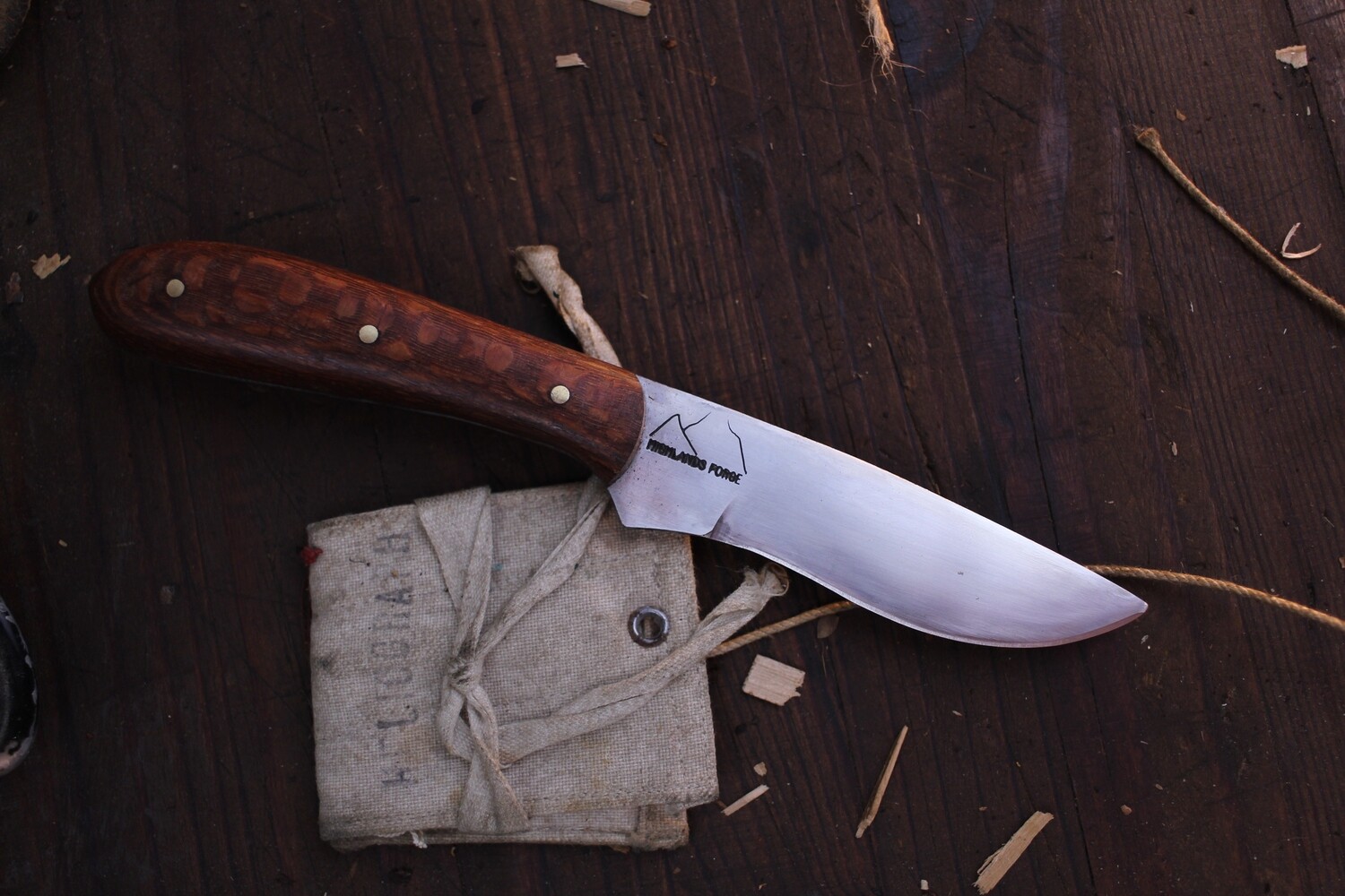 Highlands Forge 3&quot; Fixed Blade Mini Hunter /  Lacewood /  Satin Forged 1095