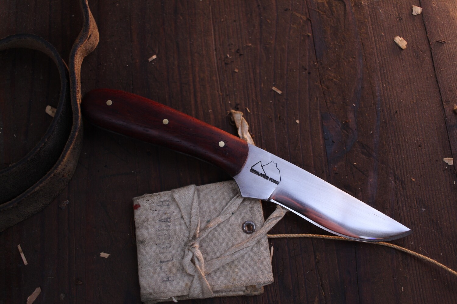 Highlands Forge 3&quot; Fixed Blade Mini Hunter /  Padauk /  Satin Forged 1095