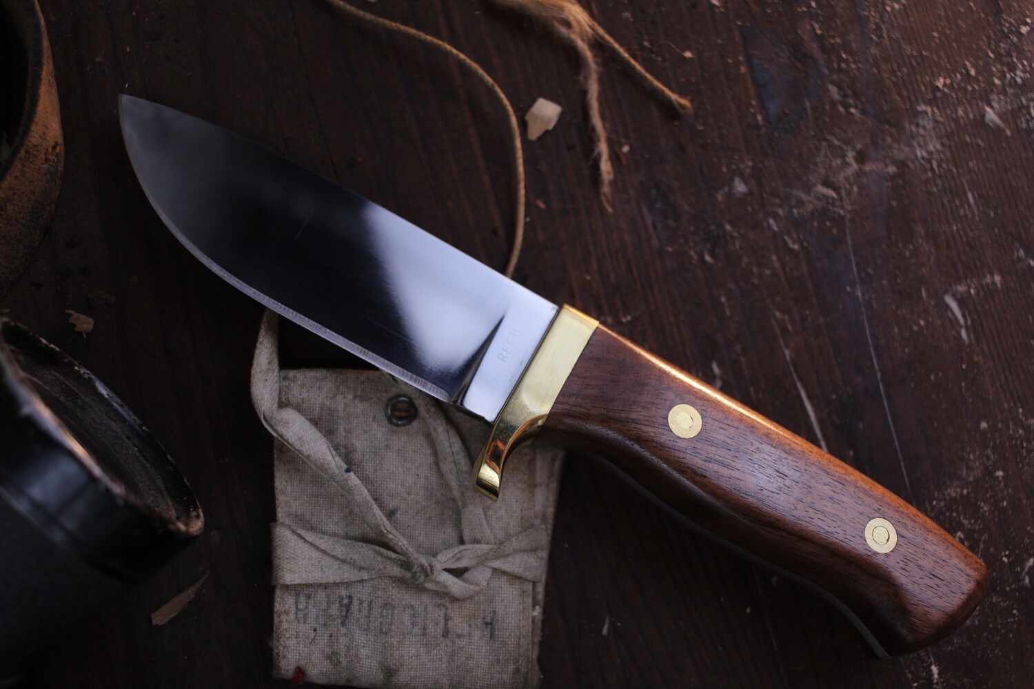 David Reed Woodsman 4.25&quot; Fixed Blade / Walnut &amp; Brass Single Guard / Polished Drop Point D2