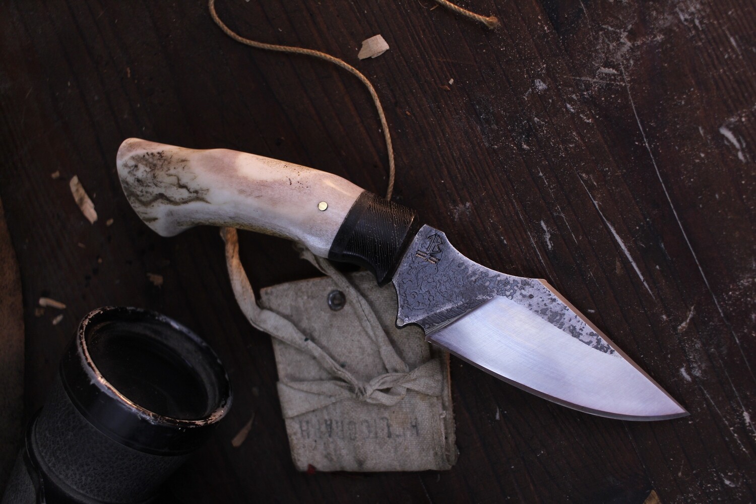 Barrett Knives Ranger 4” Spearpoint Hunter / Moose Antler &amp; Wenge Bolster / Forge Finish 1095