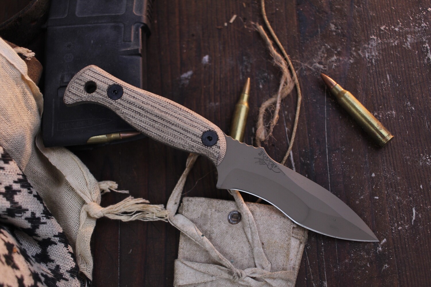 Half Face Blade Extremis 3.5” Fixed Blade / Brown Canvas Micarta / Flat Dark Earth Cerakote S45VN